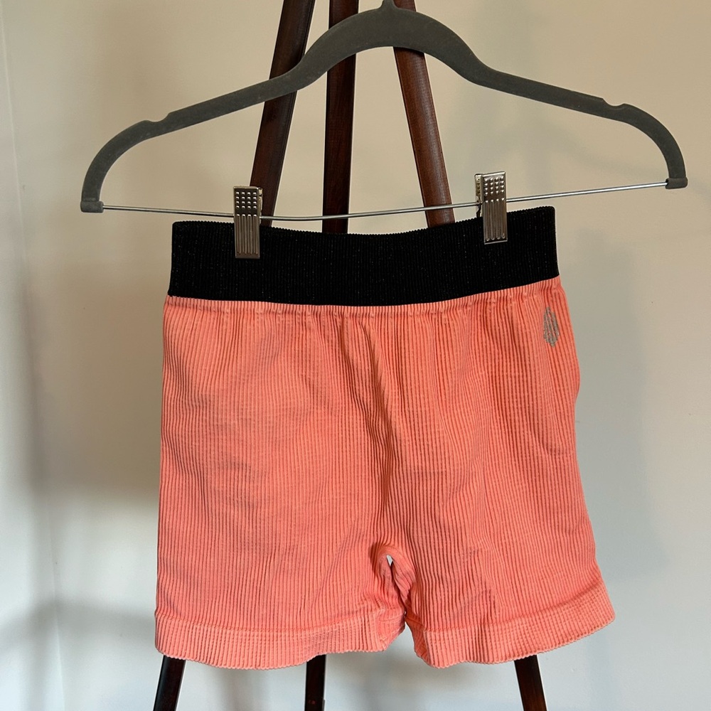 FP Movement Happiness Runs Prajna Short Bright Coral Spandex Short Size M/L